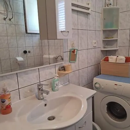 Apartment Livaja -100M2 ,Free Parking, Klima,Wifi * Zadar