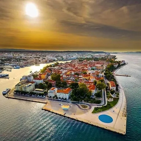 Apartment Apartment Livaja -100M2 ,Free Parking, Klima,Wifi