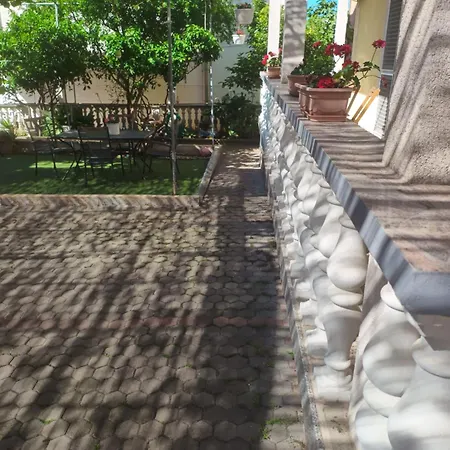 Livaja -easy Access 2db, Parking, Klima *