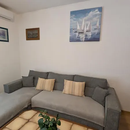 Livaja -easy Access 2db, Parking, Klima 아파트 *