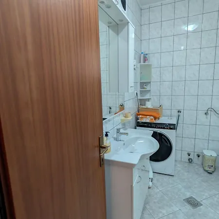 Livaja -easy Access 2db, Parking, Klima 아파트 자다르