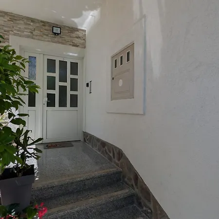 Livaja -easy Access 2db, Parking, Klima * 자다르